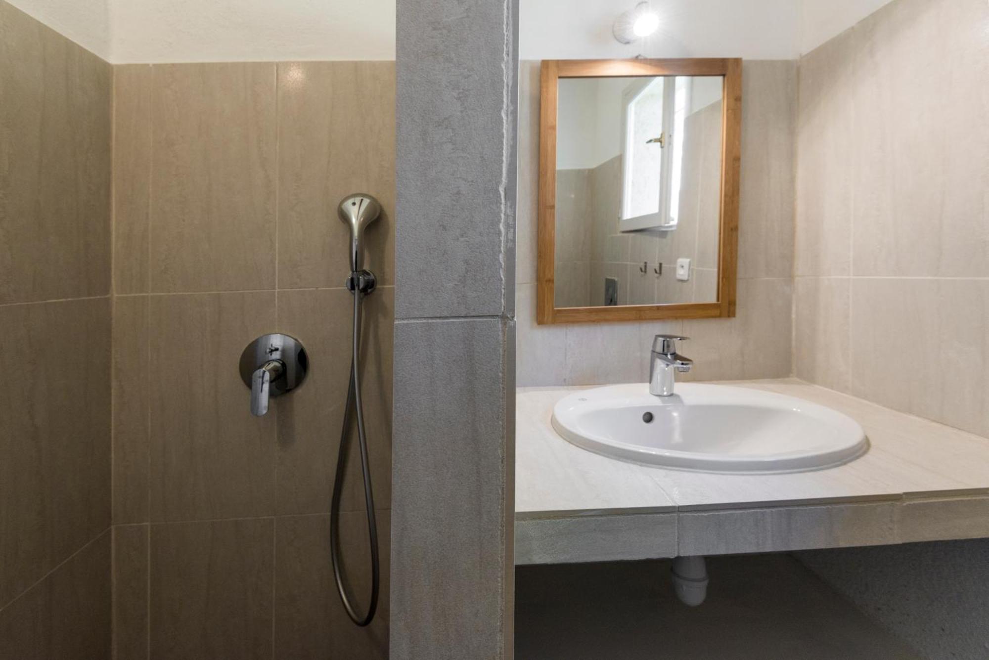 Domaine De Pianiccia Apartment Favone Ruang foto